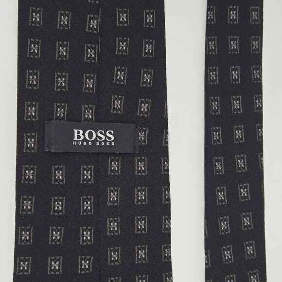 BOSS HUGO BOSS SILK TIE BLACK CREAM GEOMETRIC TEXTURED 3.5" X 56" ITALY - Picture 3 of 4